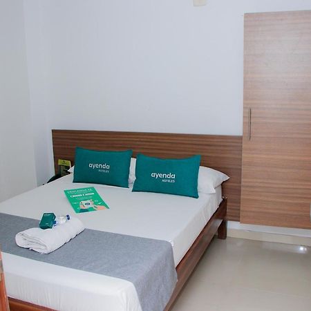 Ayenda 1501 Metropolitana Plaza Hotel Bucaramanga Kültér fotó