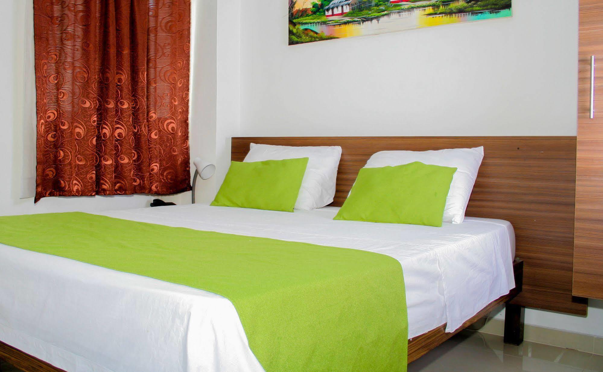 Ayenda 1501 Metropolitana Plaza Hotel Bucaramanga Kültér fotó