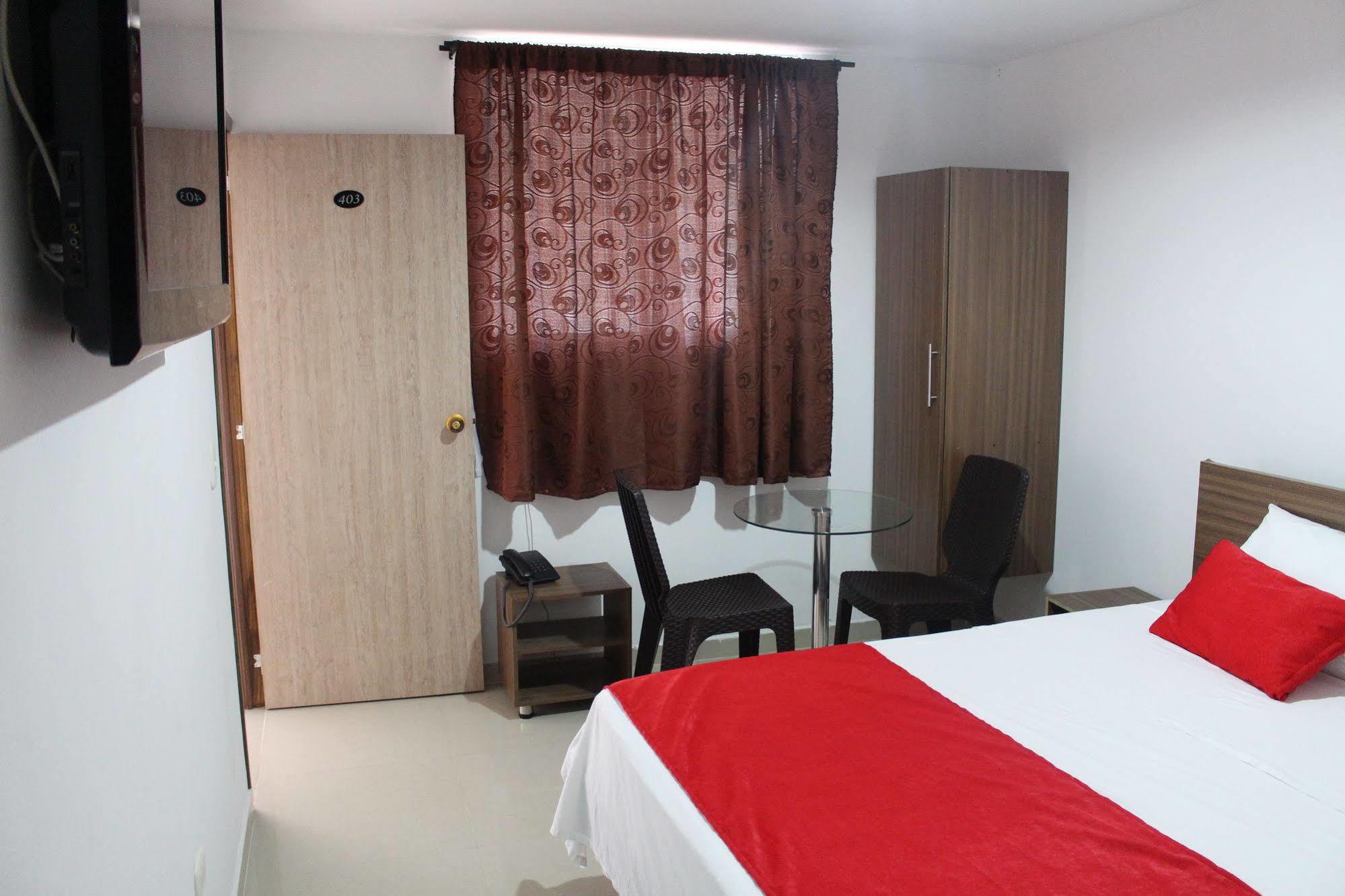 Ayenda 1501 Metropolitana Plaza Hotel Bucaramanga Kültér fotó