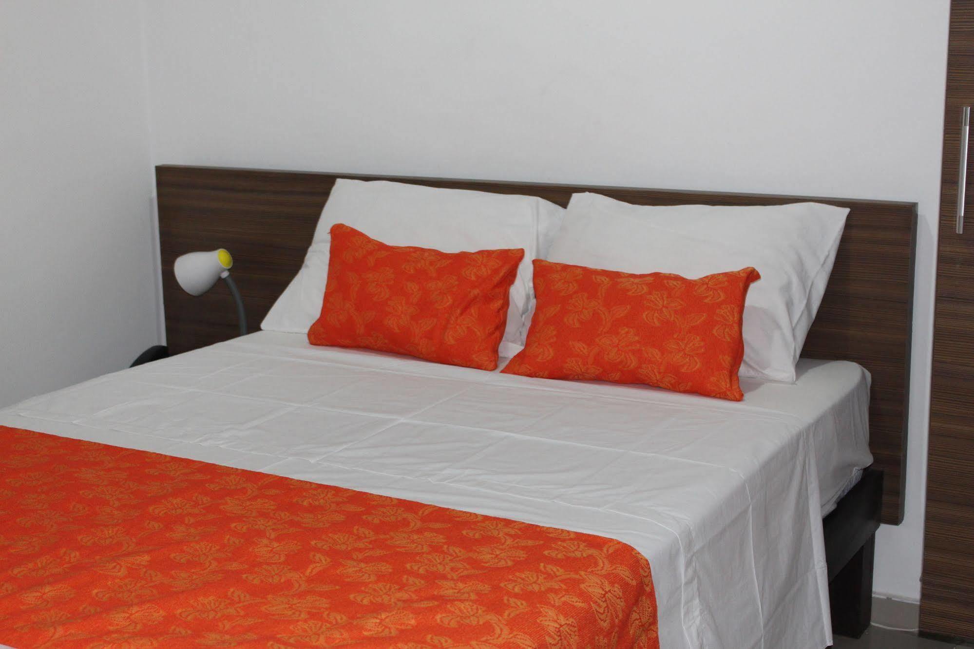Ayenda 1501 Metropolitana Plaza Hotel Bucaramanga Kültér fotó